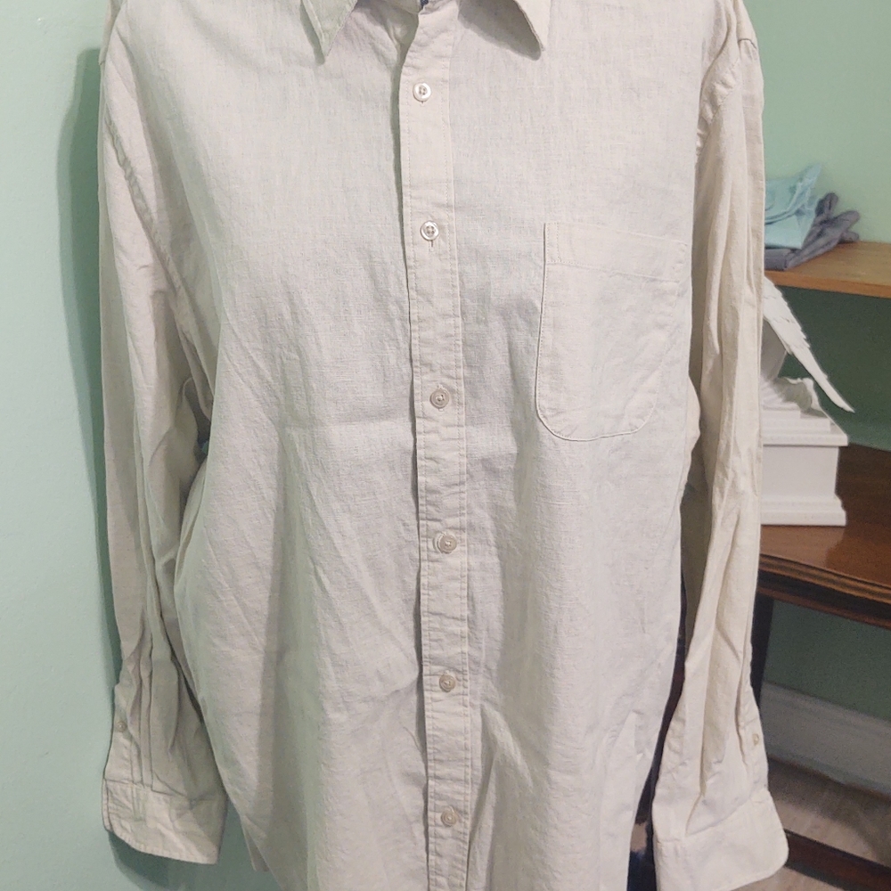 Long sleeve NWT Linen Shirt